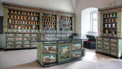 MUZEUM JIND�ICHOHRADECKA
