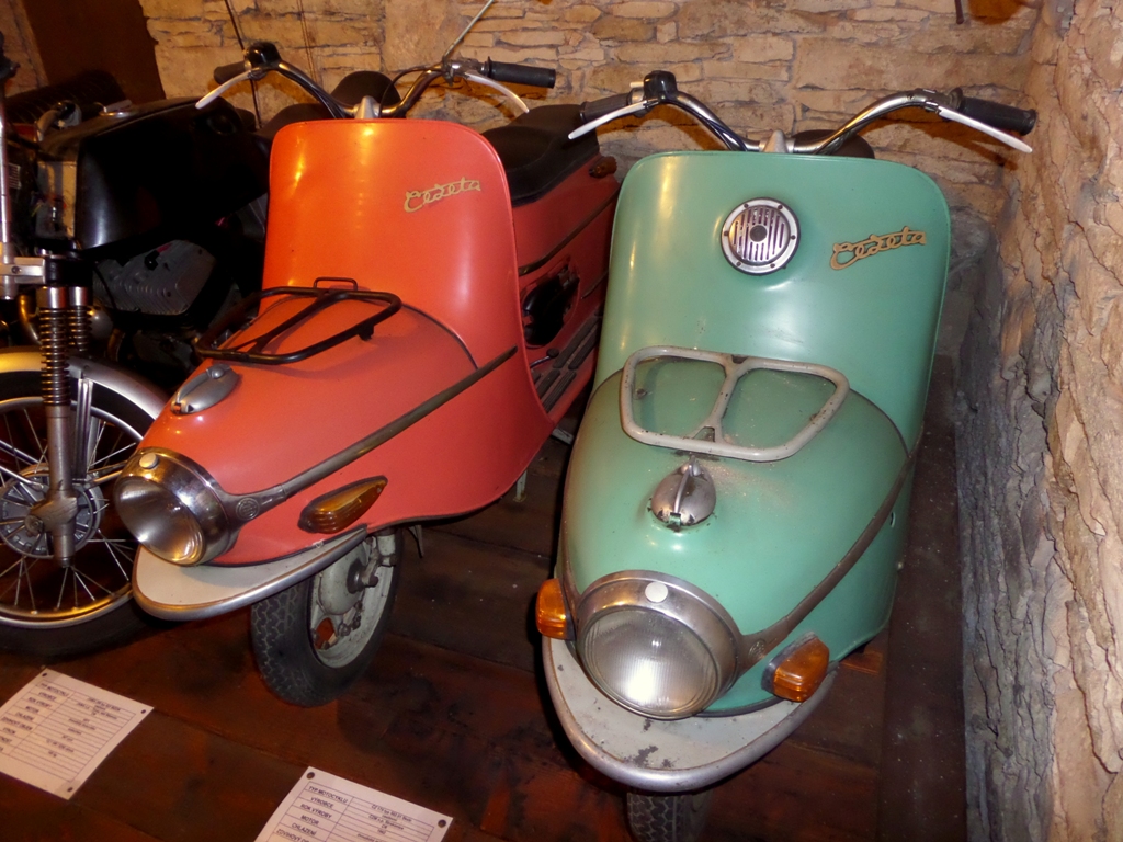 MOTOGALERIE A MOTOMUZEUM ESTAJOVICE