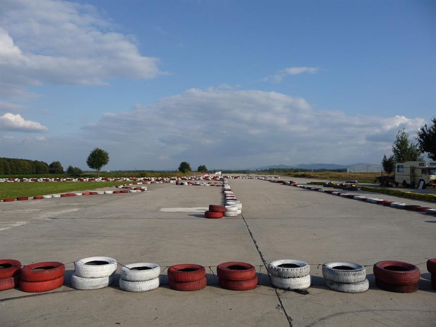 P�j�ovna motok�r v Albrechti�k�ch