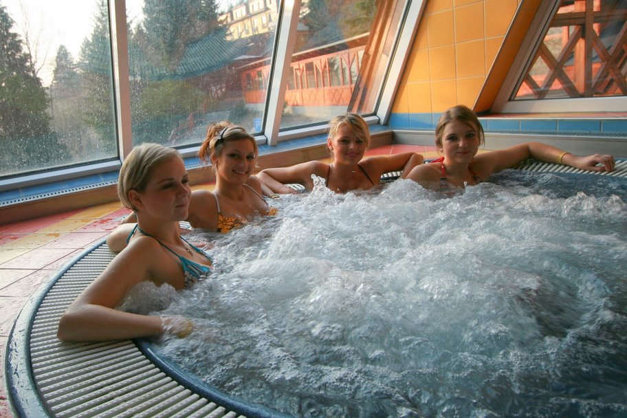 Relaxcentrum Sepetn - whirlpool